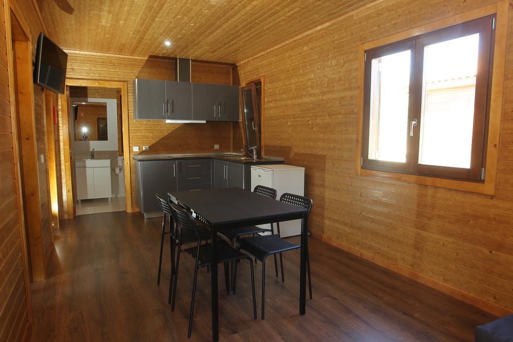 Douro Camping 米兰达·杜·杜罗 外观 照片