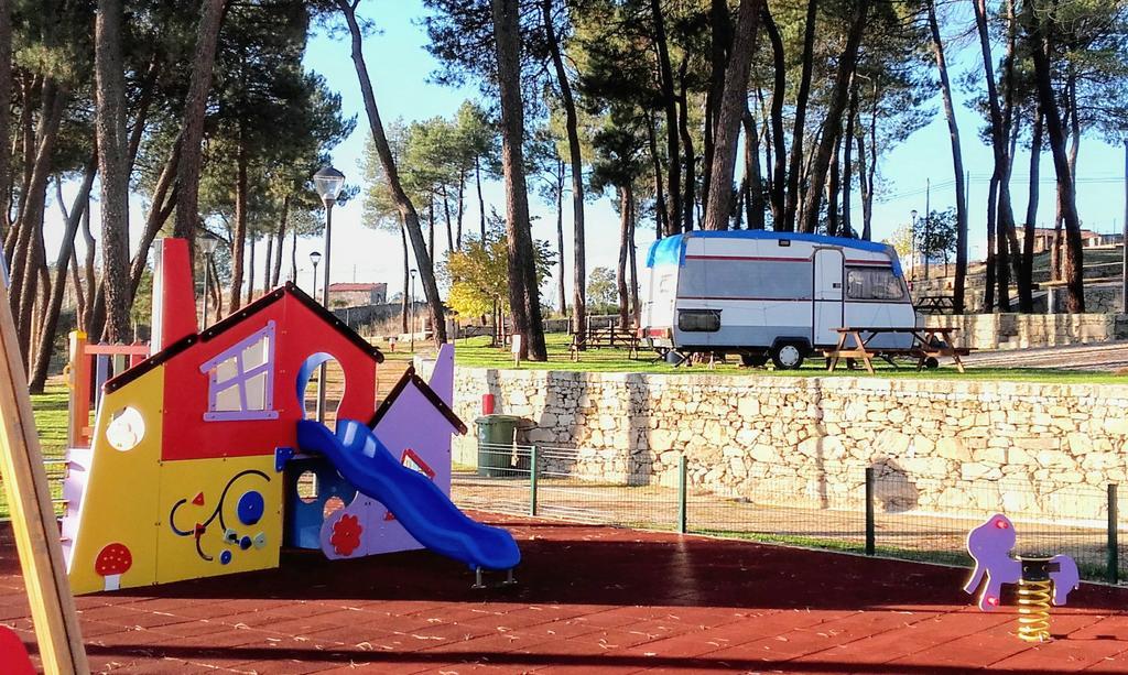 Douro Camping 米兰达·杜·杜罗 外观 照片